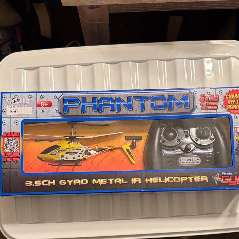 NIB Phantom Yellow Remote Control Metal Helicopter by World Tech Toys